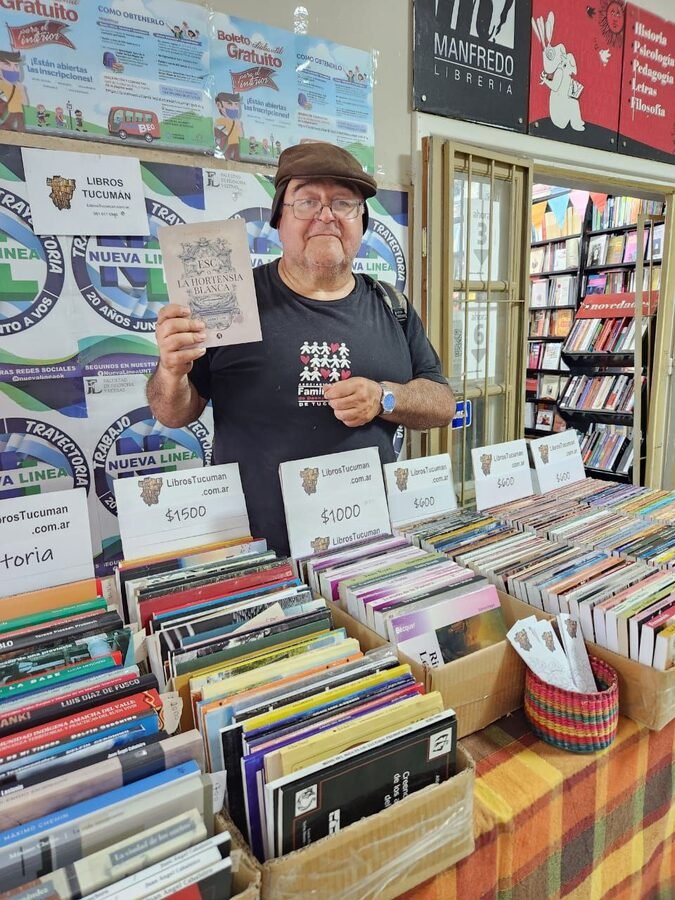 Фото читателя с книгой Джанет Лим